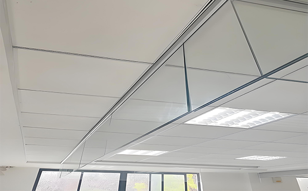 洋县玻璃挡烟垂壁